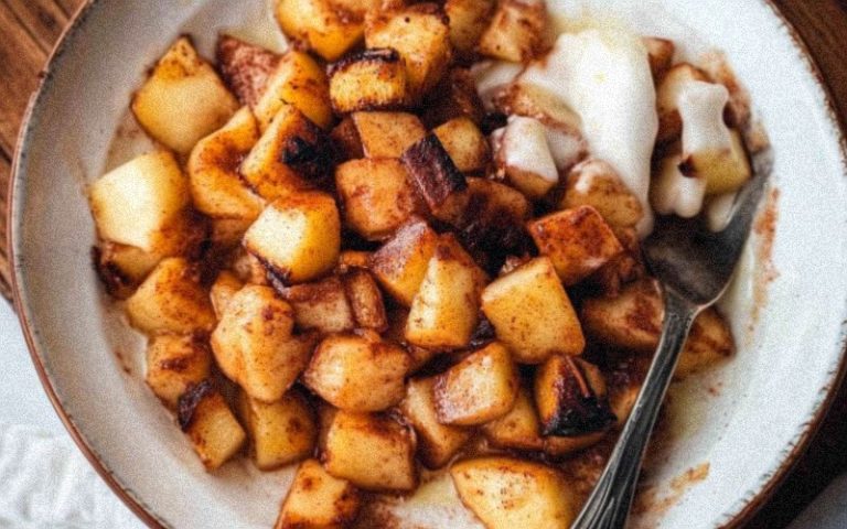 Air fryer apple dessert